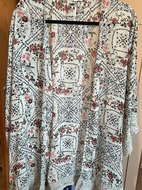 Mason & Belle Floral short sleeve cardigan in Teal